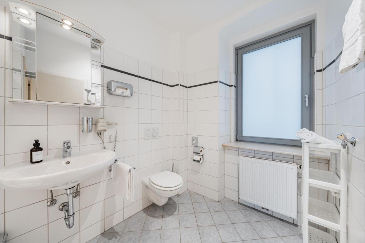 Serviced Apartments Josefstadt City Viena Exterior foto